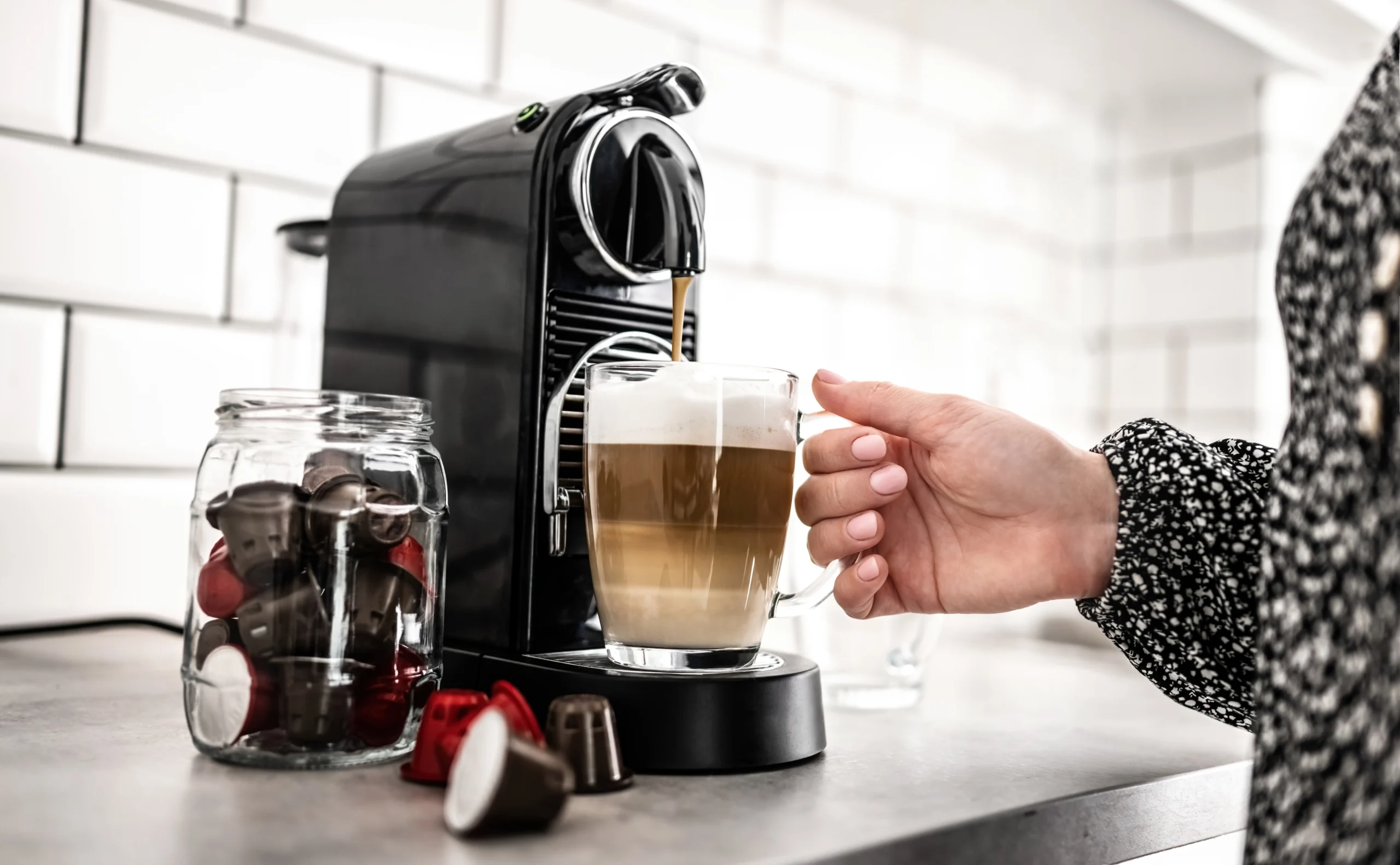 How to Prepare Espresso at Home: Equipment and Tips