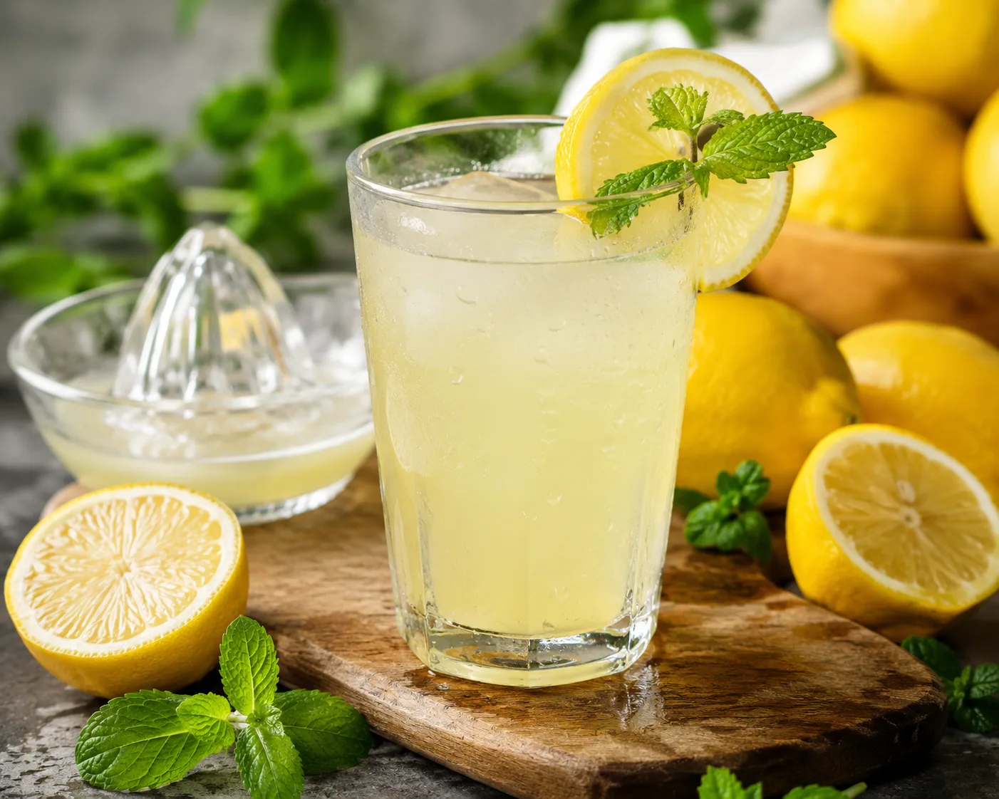 Jugos de limón para bajar de peso naturalmente